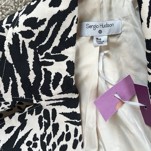 Sergio Hudson x Target Strong Shoulder Trench Coat in Animal Print NWT Small - Picture 8 of 14
